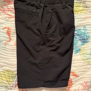Under Armour Men's Black Athletic Shorts